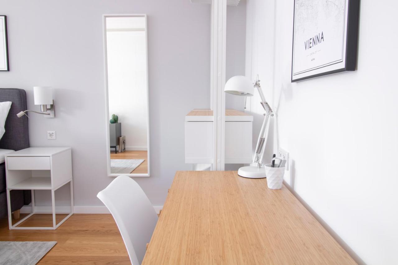 Boutique Sky City Apt. With Balcony / Top Spot Vienna Exterior photo